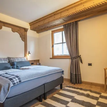 Couette-café Mattias 4*