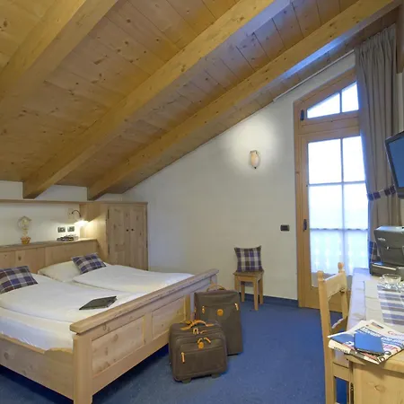 Mattias Bed & Breakfast 3*